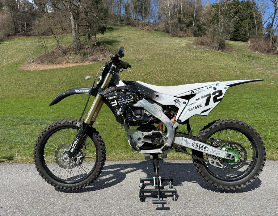 Graf Elektronik unterstützt HTL-Diplomarbeit "Elektro-Motocross" 🏍️⚡